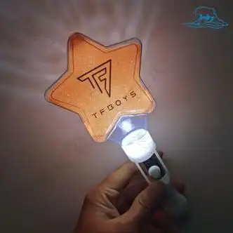 新思力tfboys应援灯牌tfboys应援荧光棒王俊凯王源易烊千玺演唱会闪光