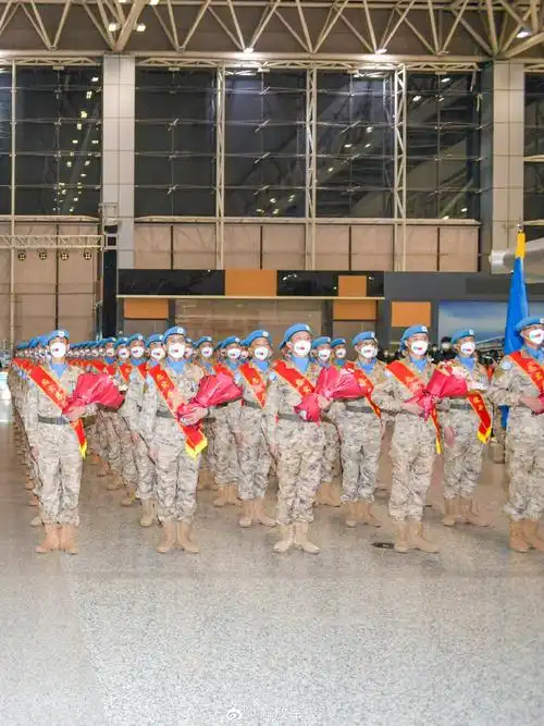 中国蓝盔正式结束10年维和使命##奋斗强军新征程