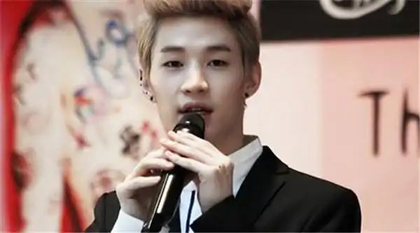 刘宪华henry有黑料吗丑事爆料 henry刘宪华通告费多吗年收入揭秘