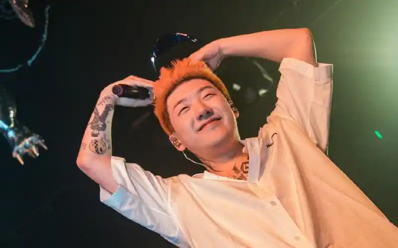 【capper】无人区玫瑰里的小动作好可爱