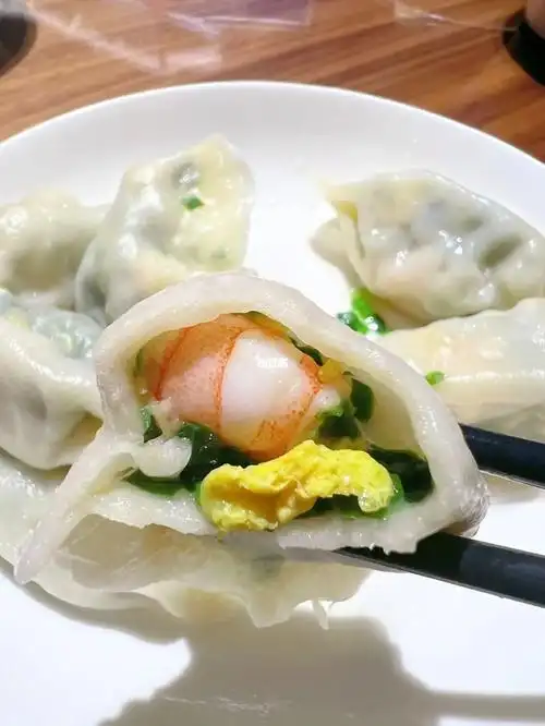 韭菜鸡蛋虾仁饺子