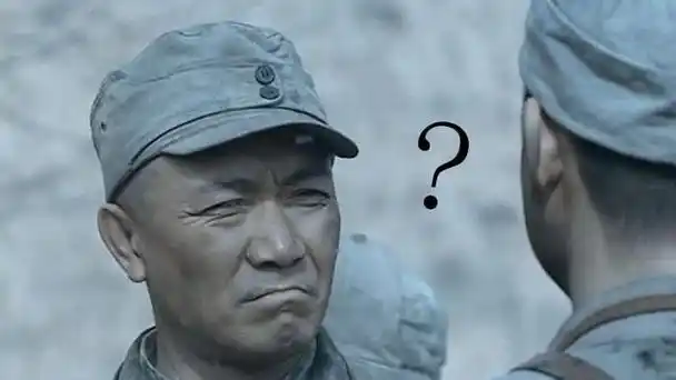 第三集,李云龙向张万和要手榴弹时说:"冈村宁次的刀我弄不来,弄把佐官