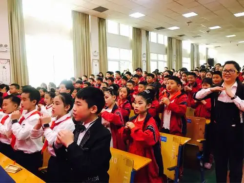 舞水小学三年级(13)班