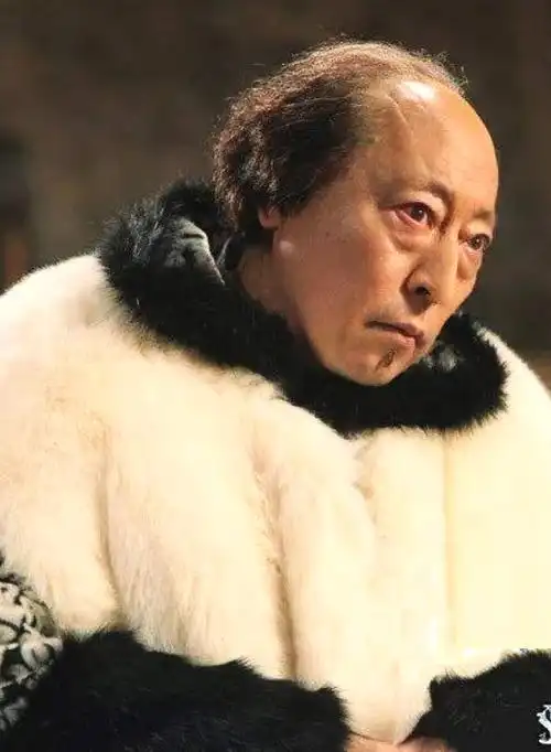 倪大红青涩旧照曝光,"我这模样混到现在太不易了!