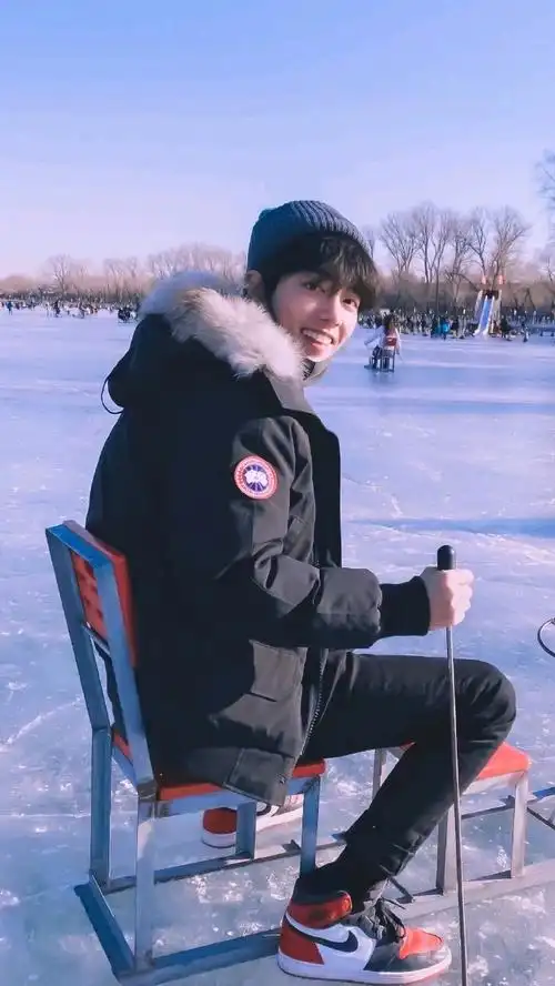 [肖战][分享]200520 告白日和战战更配哦 肖战女友视角合集分享--爱豆