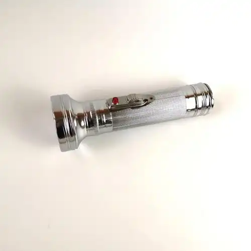 老式用电池的手电筒 fy350 铁 铁皮两节一号电池 黄光 怀旧 胎教z fy