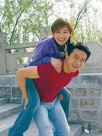 歌手赵真的个人资料 赵真一家四口人照片 - 歌词译