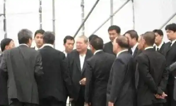 "竹联帮"帮主叱咤台湾,儿子15岁坐牢75年,花光家产也无法保释_黄少岑