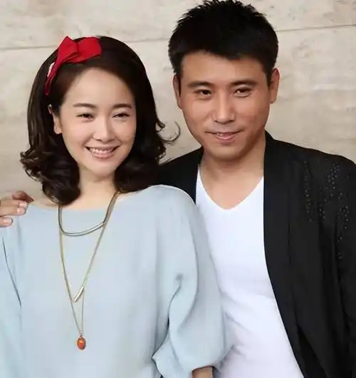 "星二代"李乃文:演了18年配角,偏爱强势女人,如今47岁仍单身