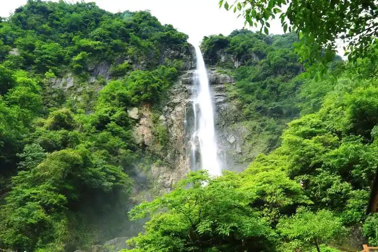 江西这个风景区,最受游客赞美的景点,提前预约全免费!|云谷飞瀑|明月