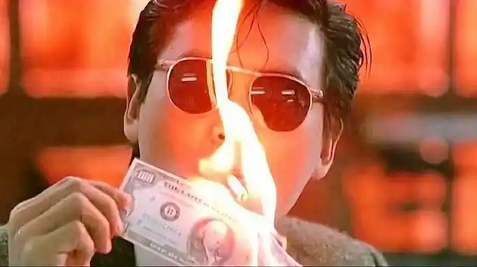 赌神周润发烧钱点烟真的太帅了让万千少女心动的男人