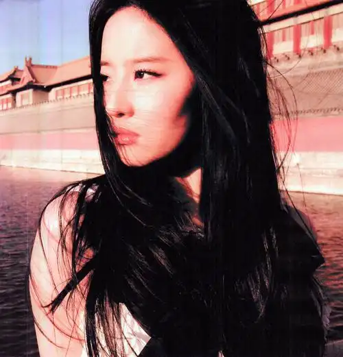 【老派的优雅刘亦菲】 2008年4月刊《明日风尚》 (扫描版)老派的优雅