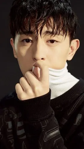 邓伦时尚帅气大片写真,高清图片,手机锁屏桌面-壁纸族