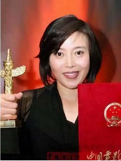 原创丁嘉丽的一生有多坎坷两次婚姻四次流产被孙红雷伤得最深