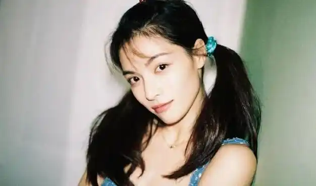 频繁换男友,只演女主角,钟楚曦让多少人羡慕了?