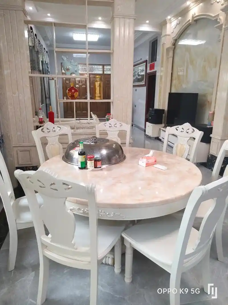 比起以前  我更喜欢现在的我  虽然多了岁月的痕迹  但让我 - 抖音