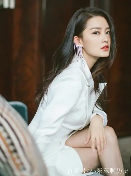 李沁的"娇媚坐"将变为红色,体重太重了,不要相信你去尝试