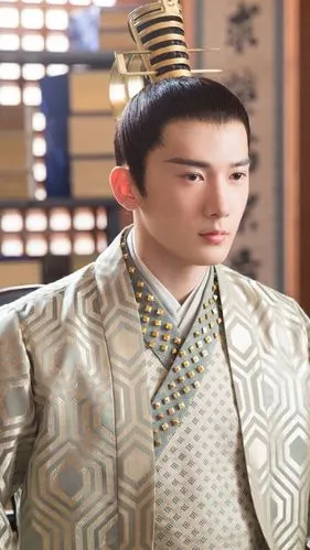 烈火如歌·玉自寒·刘芮麟