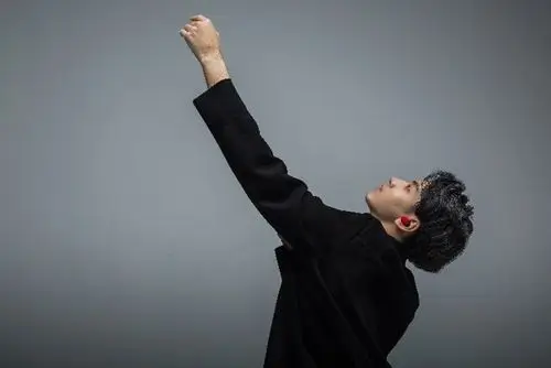 这个被舞蹈耽误的"军艺校草"究竟有怎样的故事?