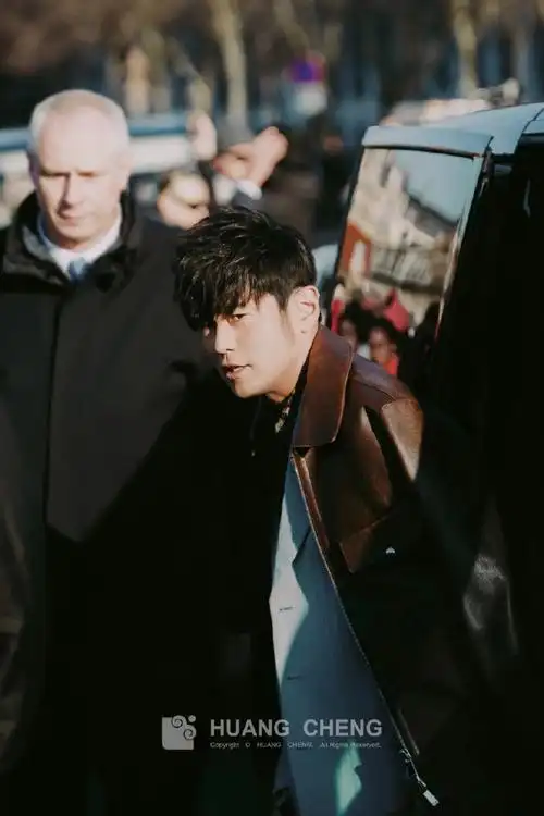 迪奥男装秀#巴黎时装周|周杰伦分享一组帅图cr.