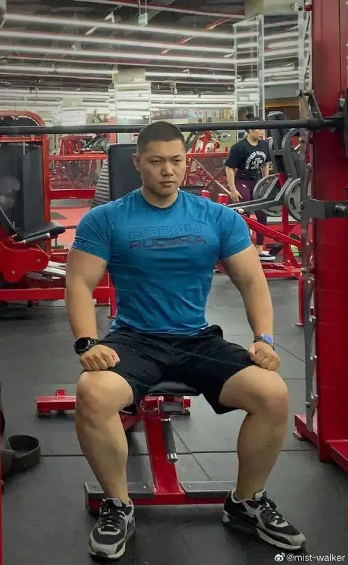 山东健身猛男因太大而遭女生嫌弃男网友太羡慕了想要