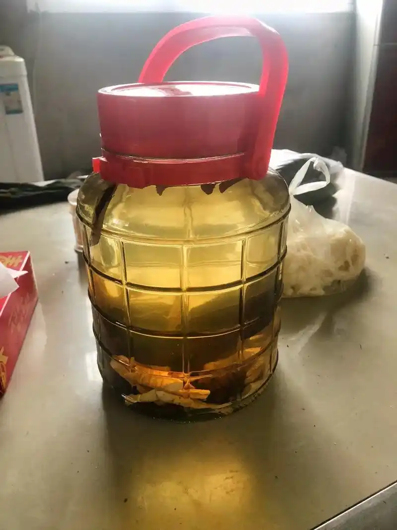 泡药酒#药酒 #养生酒 #正宗粮食酒推荐 #纯粮食酒 泡点 - 抖音