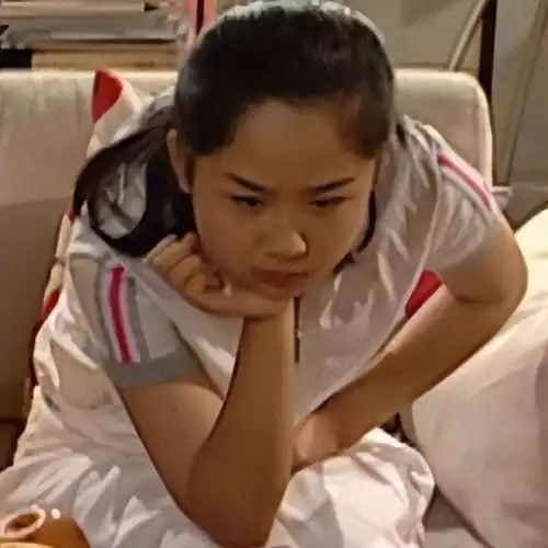 《家有儿女》穿帮的那些镜头,多年后才发现,网友:都笑出声来|杨紫