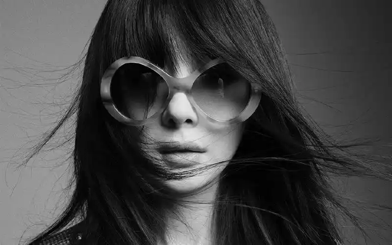 杨幂黑白光影高清桌面壁纸