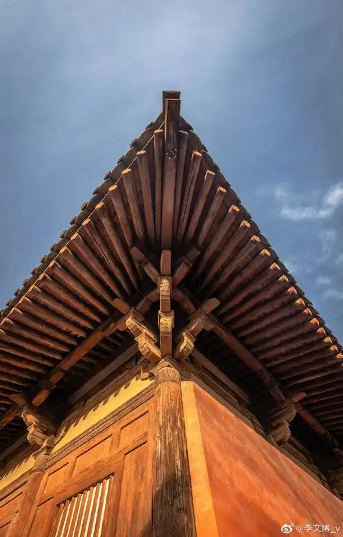 南禅寺#中国现存最古老的一座唐代木结构建筑#古建筑##中国古建筑有