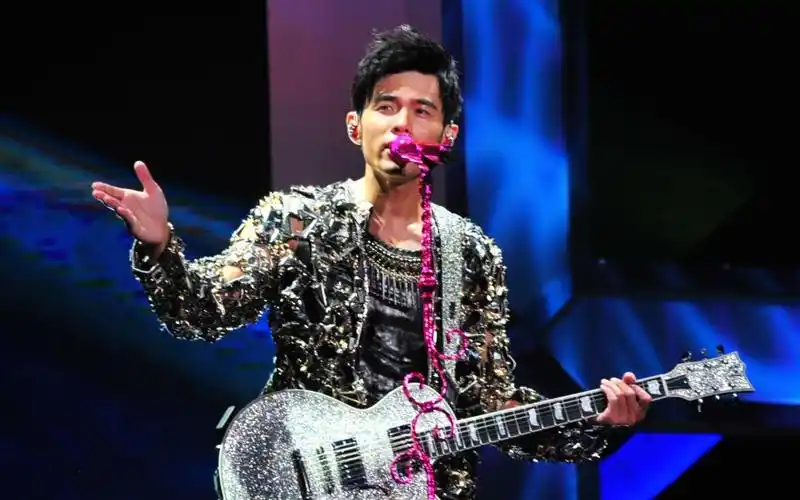 魔天伦 一路向北原key伴奏 非扒带