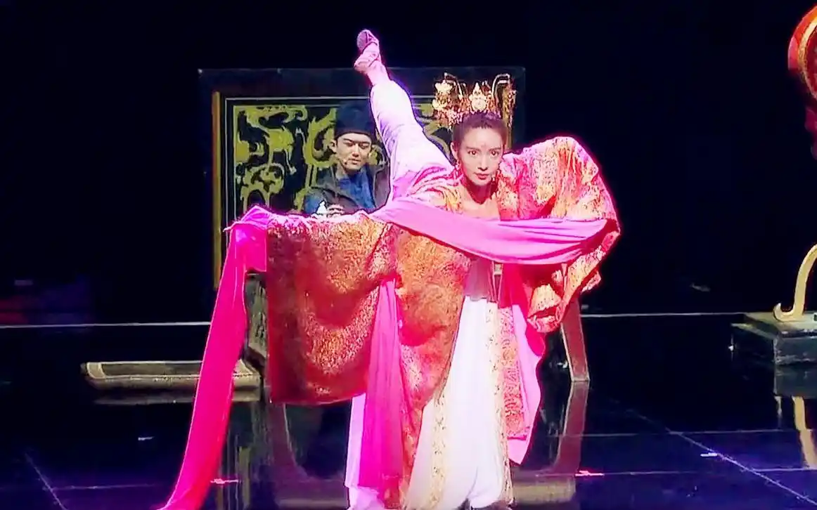 演员的诞生——十面埋伏 金晨舞蹈部分 金晨舞蹈cut cut cut_哔哩哔哩