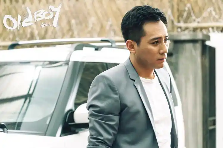 老男孩刘烨版预告曝光开飞机容易当爸难