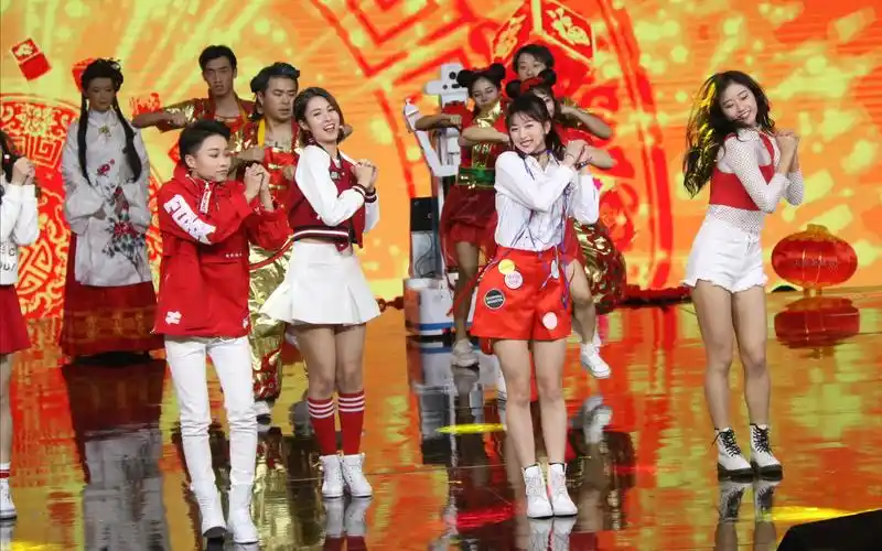 【蜜蜂少女队】恭喜发财 精编版