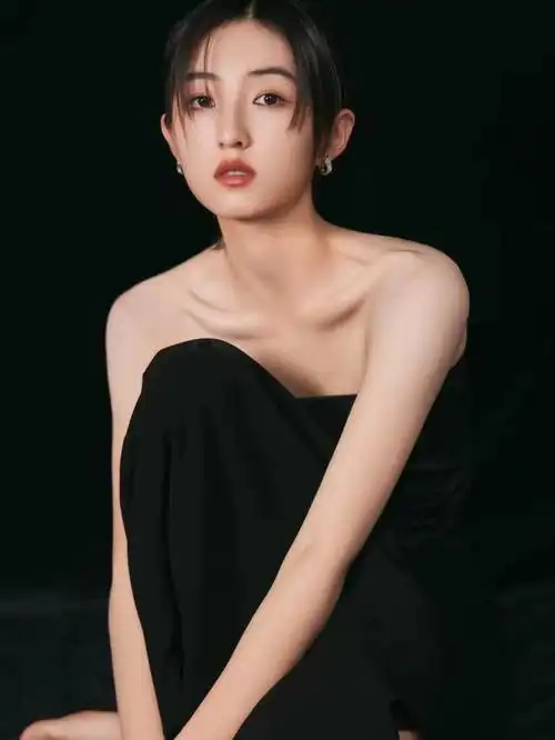 未来可期!仅5岁就出道,00后新生代女星获最年轻华表奖影后