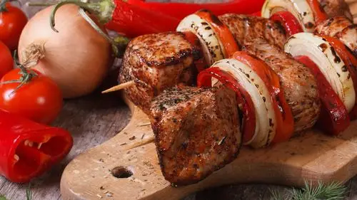电脑壁纸 美食 海鲜烧烤 美味诱人的烤肉串