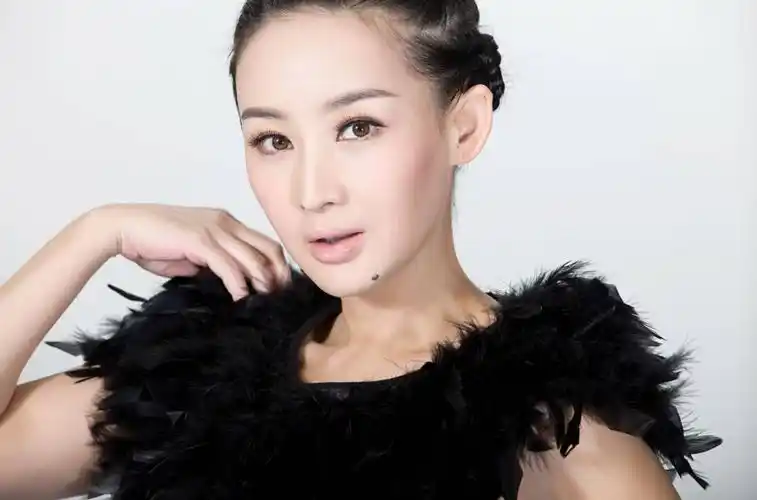 买红妹:带着作品回归,比以往任何时候都好