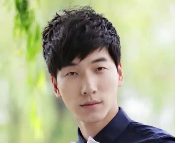 盘点娱乐圈4大小眼睛男明星谁最帅气第三位简直帅呆了