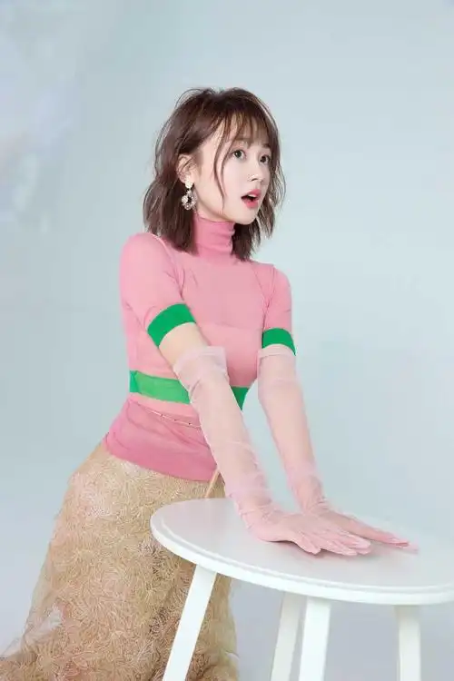 鹿系少女林千鹿甜美清新春日写真