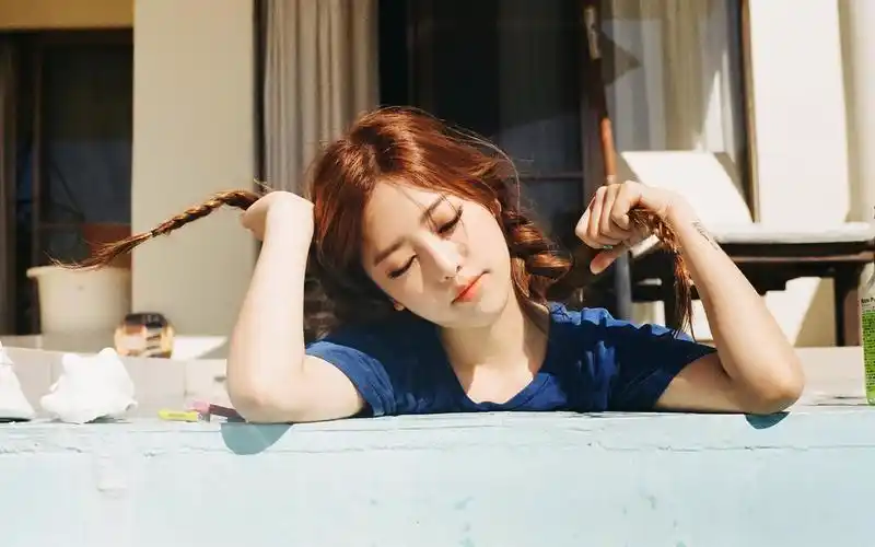 kisum韩国rapper歌手宽屏壁纸kisumrapper韩国歌手美女歌星韩国明星