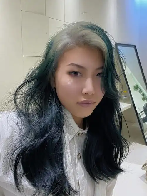 爆顶染#辣妹最适合的性感发色#洛阳染发高质量辣妹必染发色 打破常规