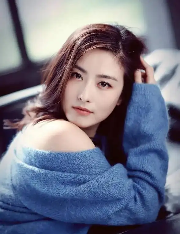 徐百慧.424 出生于吉林省长春市的徐百慧,是中国内地女演员 - 抖音