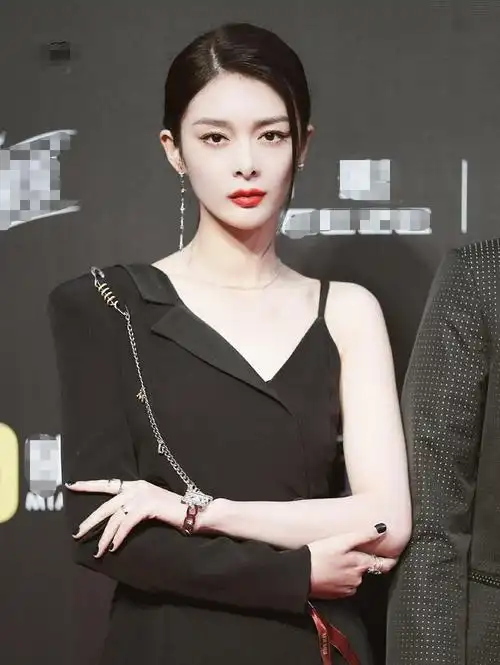 火箭少女101成员 火箭少女101图片婚纱 - 163人工智能网