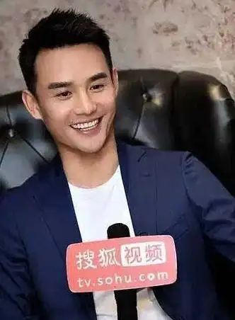 王凯恋情首度曝光, 女方竟是我们熟悉的她, 两人即将宣布婚讯!