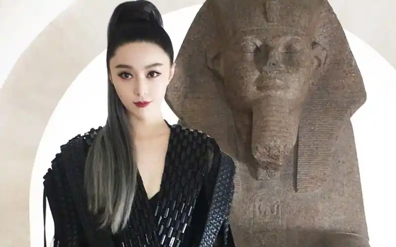 范冰冰出席 路易威登 在卢浮宫举办的2018春夏系列#路易威登女装秀