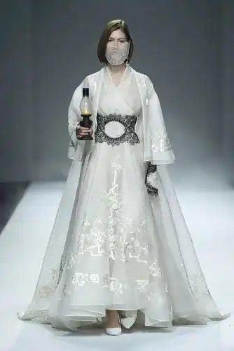 惊艳了时装周的中国风品牌盖娅传说