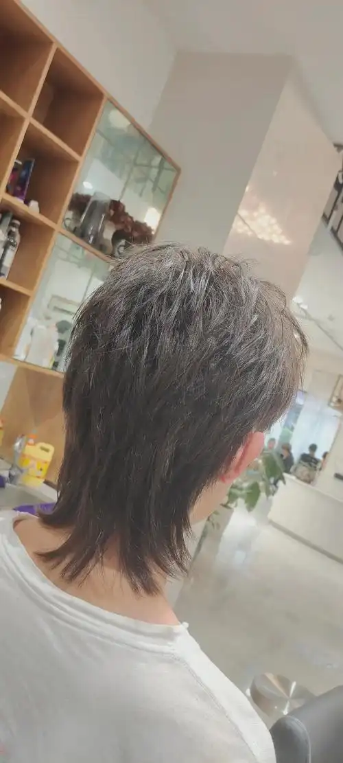 原创作品… #摩根烫男  #狼尾鲻鱼头  #狼尾短发  #同 - 抖音