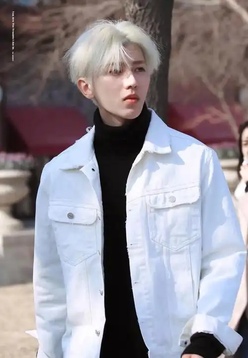 蔡徐坤事件后续怀孕大瓜并未落幕又有亲密照流出