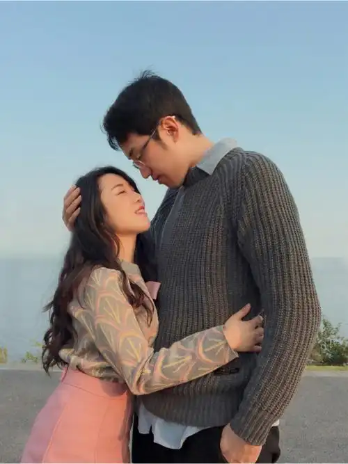 超甜的情侣自拍照集合|解锁拍照新姿势