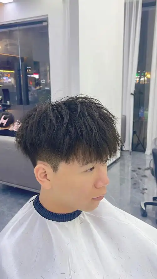 少年感碎盖 摩根烫#男士钢夹烫