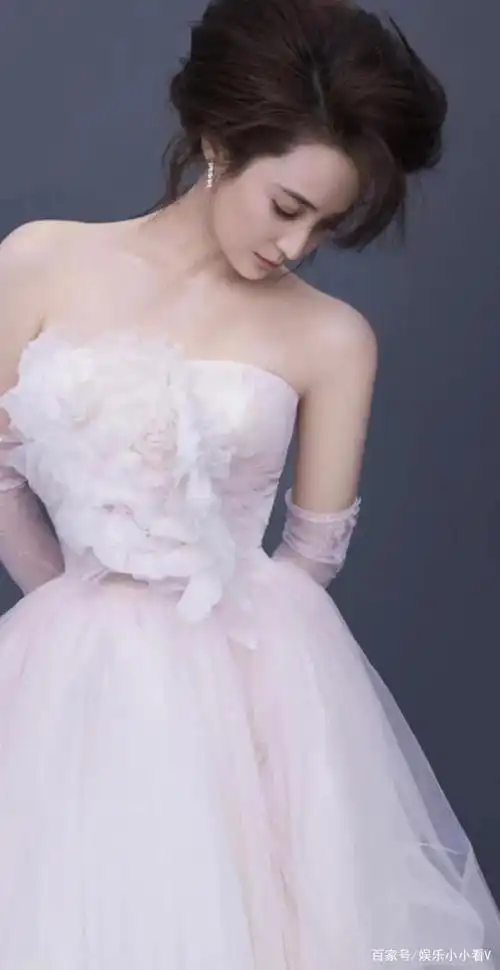 性感水灵知性时尚蒋勤勤高清美图集